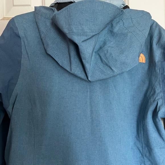 North Face 3 in one jacket - Picture 3 of 8
